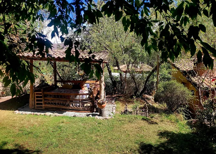Chullpas Urubamba